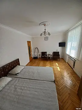 Kirayə verilir 1 otaqlı mənzil 40 m²