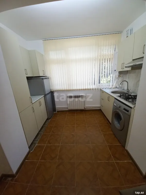 Kirayə verilir 1 otaqlı mənzil 40 m²