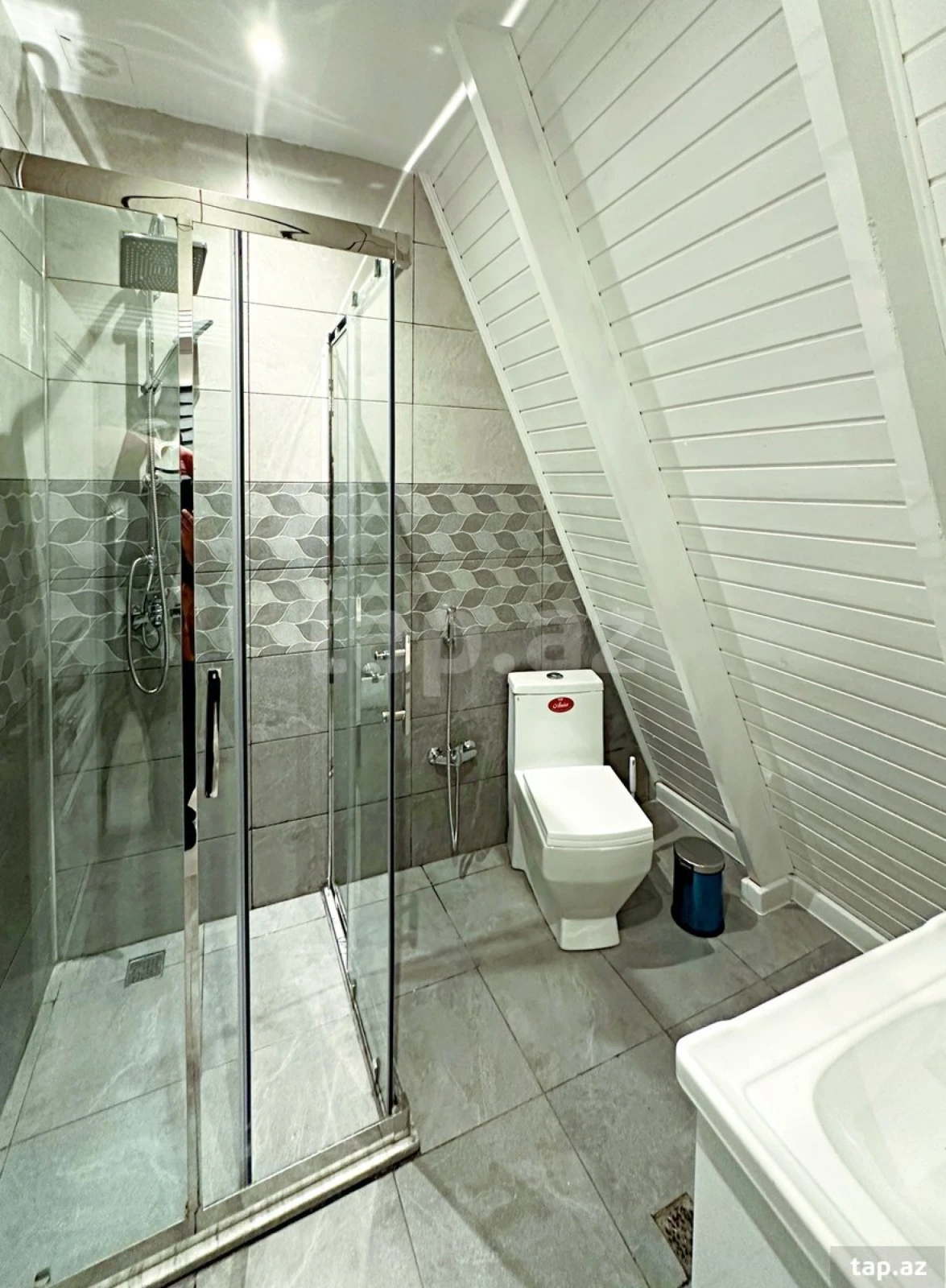 Kirayə verilir 4 otaqlı həyət evi