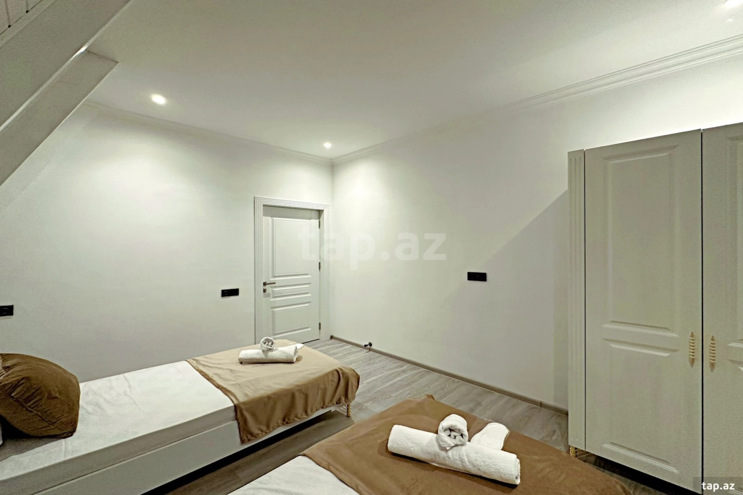 Kirayə verilir 4 otaqlı həyət evi