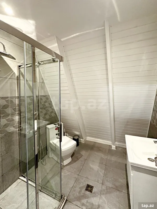 Kirayə verilir 4 otaqlı həyət evi