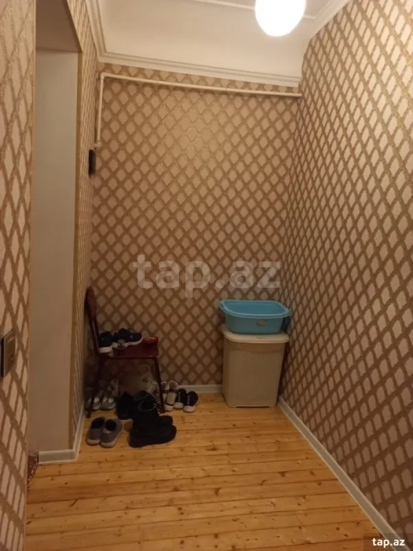 Satılır 2 otaqlı mənzil 44 m²