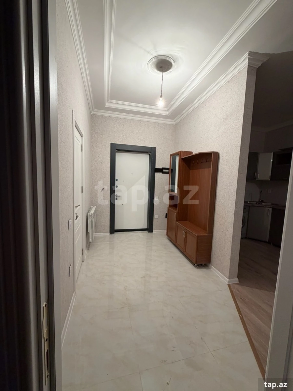 Kirayə verilir 2 otaqlı yeni tikili 65 m²