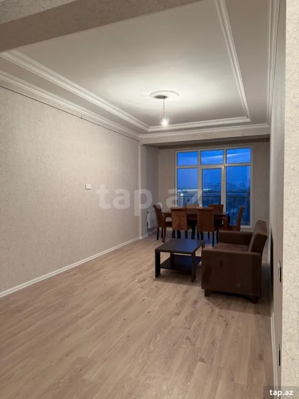 Kirayə verilir 2 otaqlı yeni tikili 65 m²