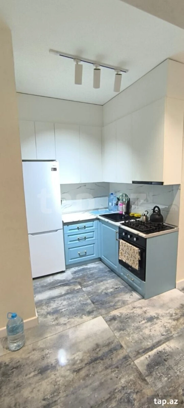 Kirayə verilir 3 otaqlı yeni tikili 76.2 m²