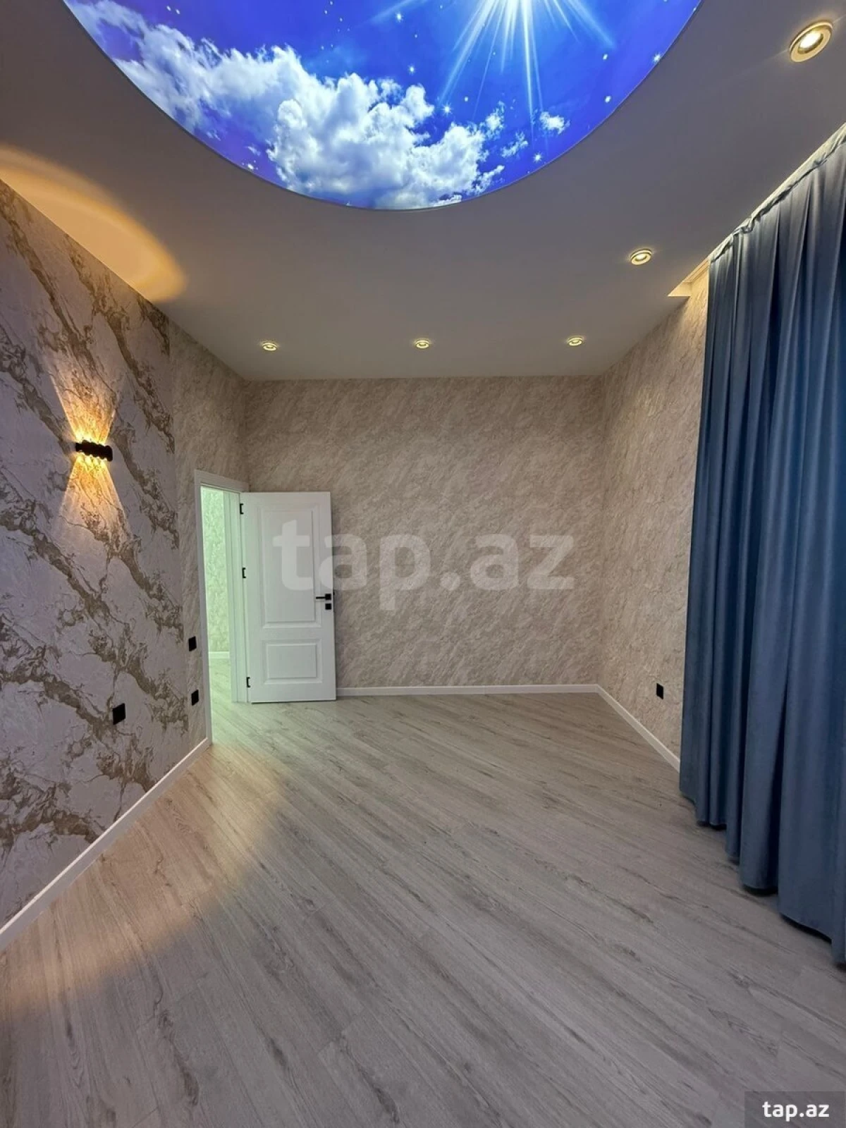 Satılır 6 otaqlı həyət evi