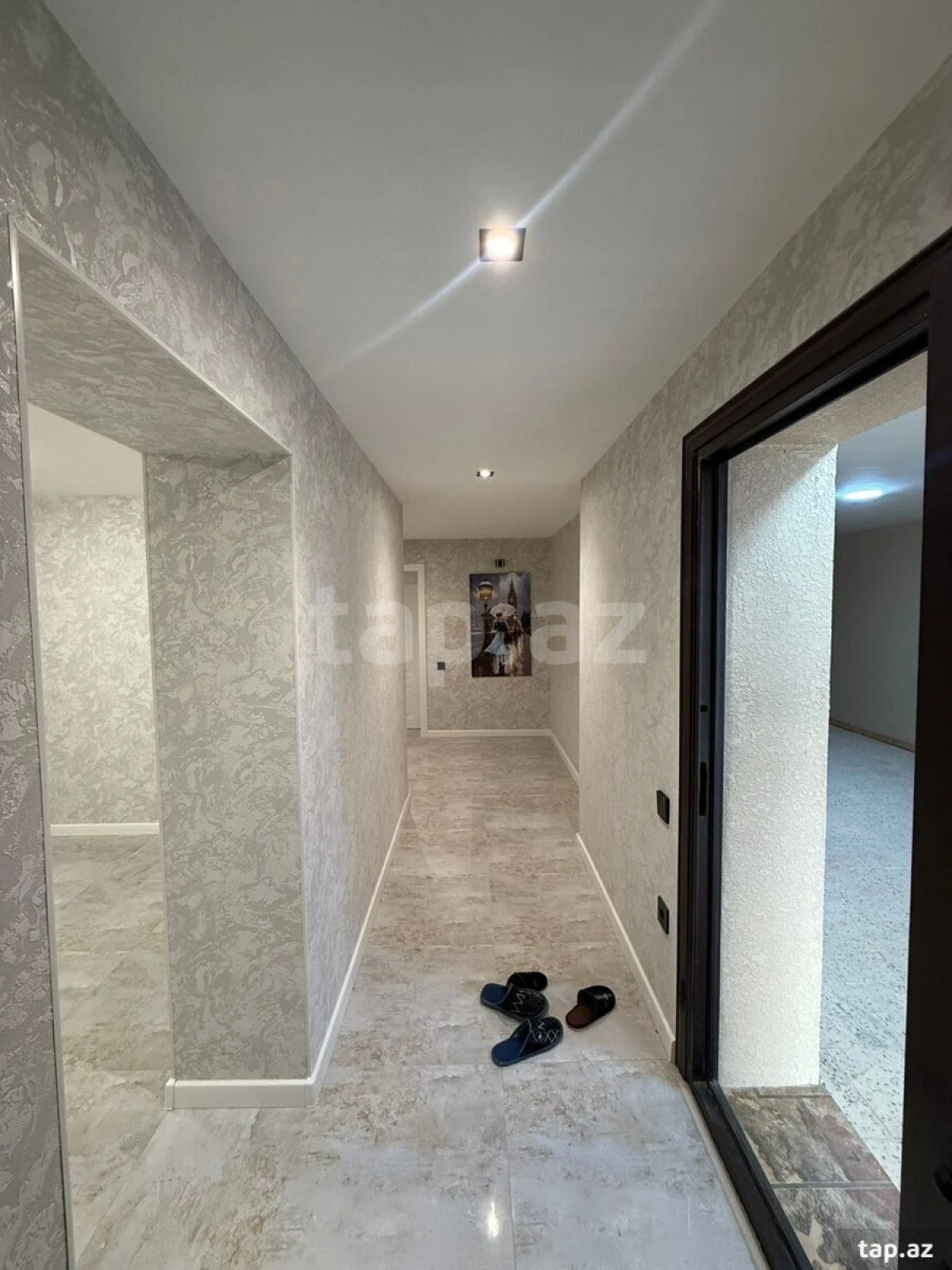 Satılır 6 otaqlı həyət evi