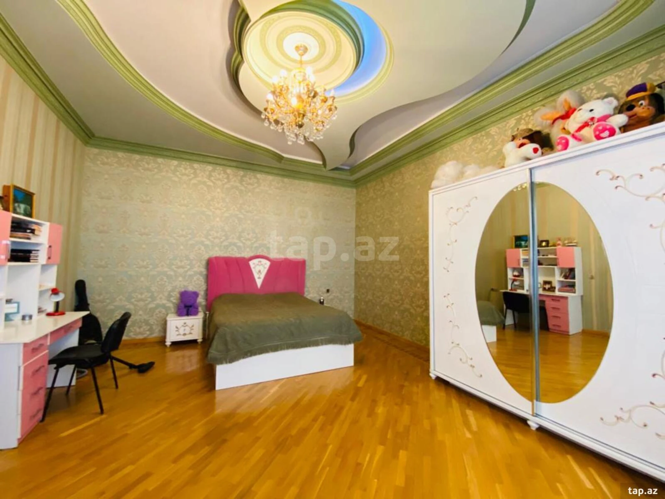 Satılır 5 otaqlı həyət evi