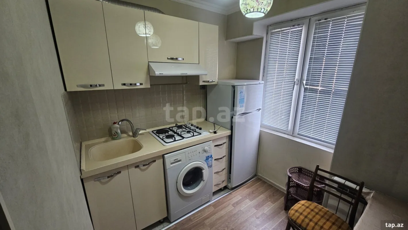 Satılır 2 otaqlı mənzil 60 m²