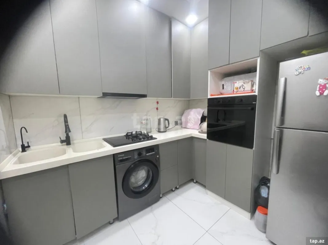 Kirayə verilir 2 otaqlı yeni tikili 70 m²