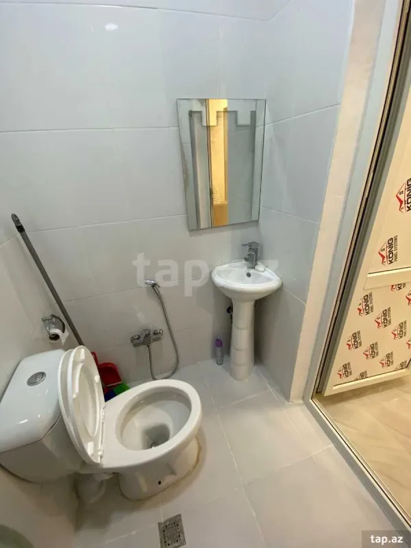 Kirayə verilir 2 otaqlı mənzil 55 m²
