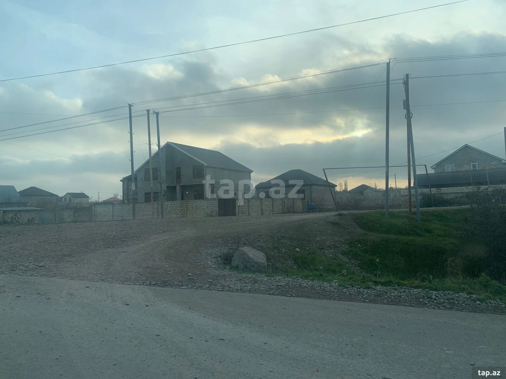 Satılır torpaq sahəsi