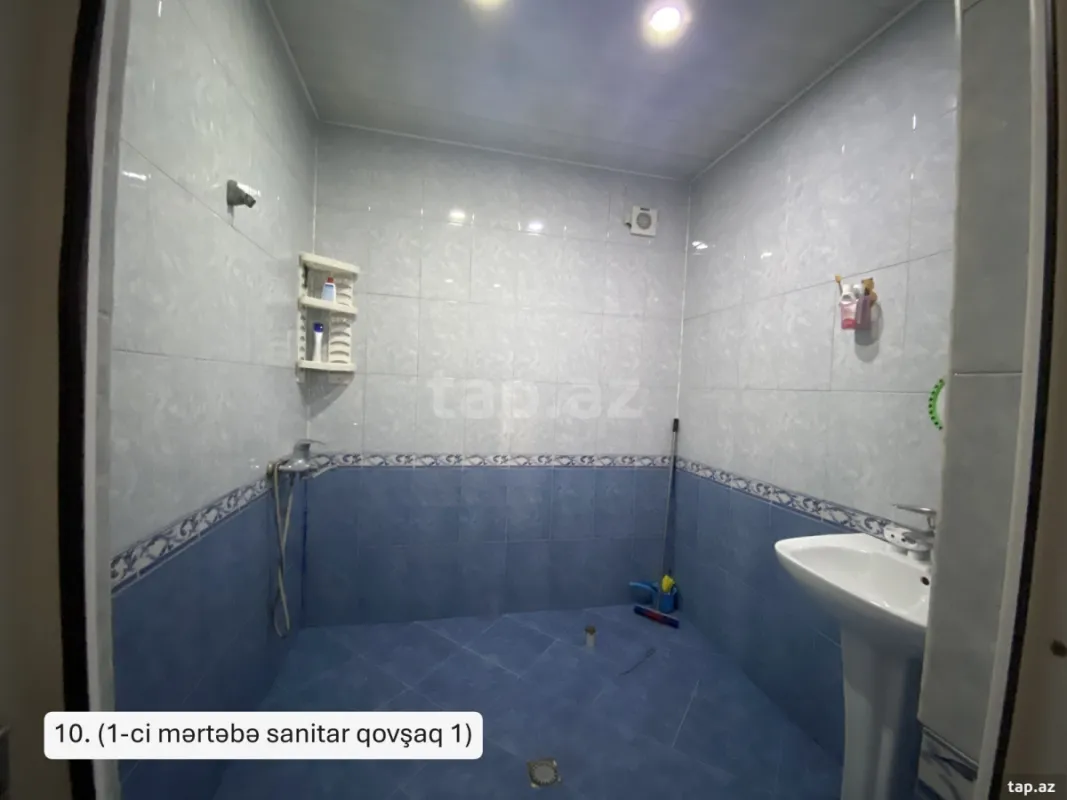 Satılır 5 otaqlı həyət evi