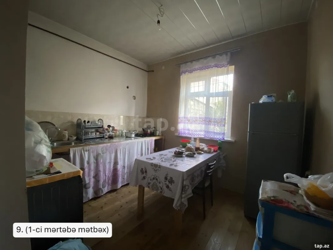 Satılır 5 otaqlı həyət evi