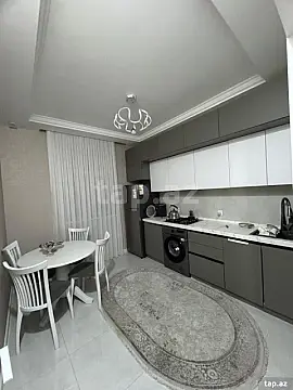 Satılır 4 otaqlı həyət evi 182 m²
