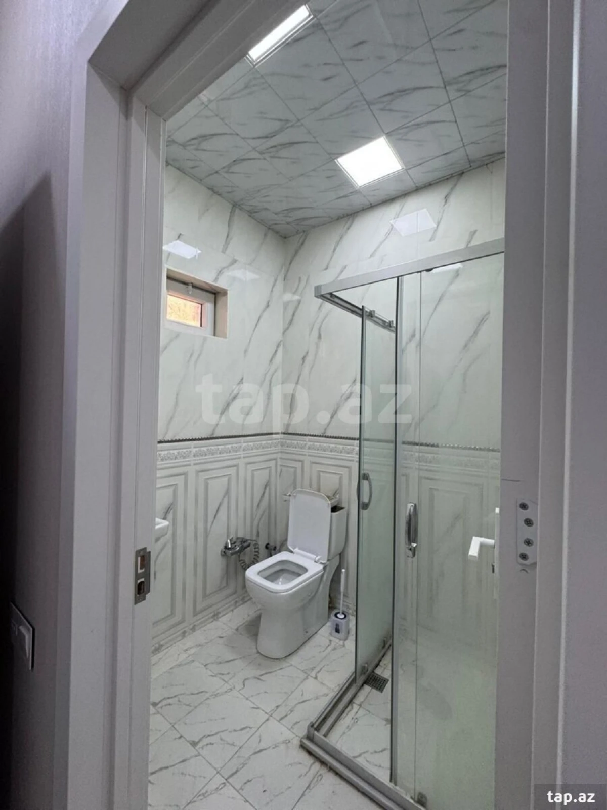 Satılır 4 otaqlı həyət evi 182 m²