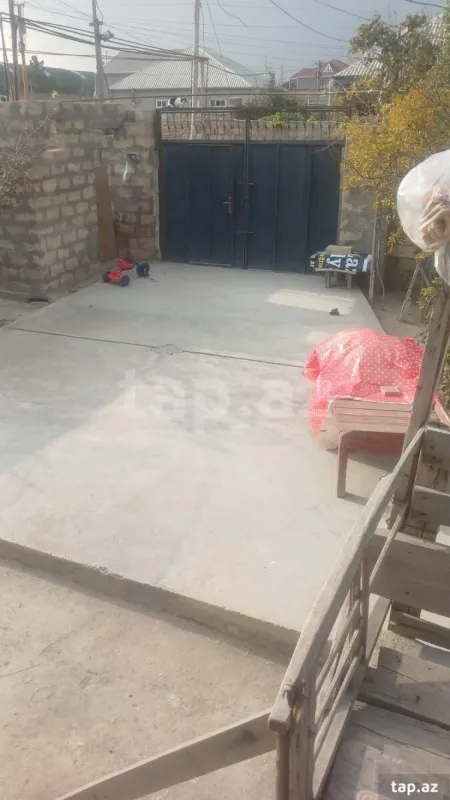 Satılır 3 otaqlı həyət evi