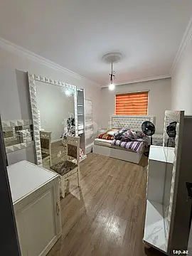 Kirayə verilir 4 otaqlı həyət evi