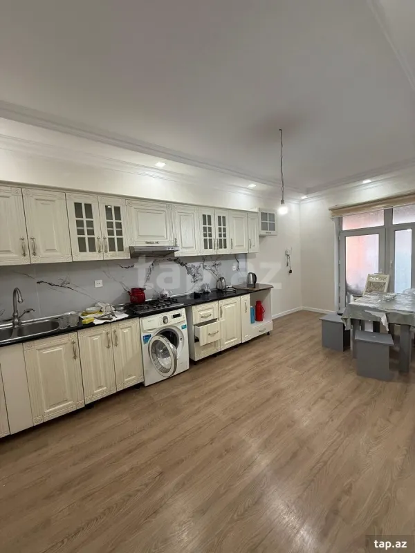 Kirayə verilir 4 otaqlı həyət evi