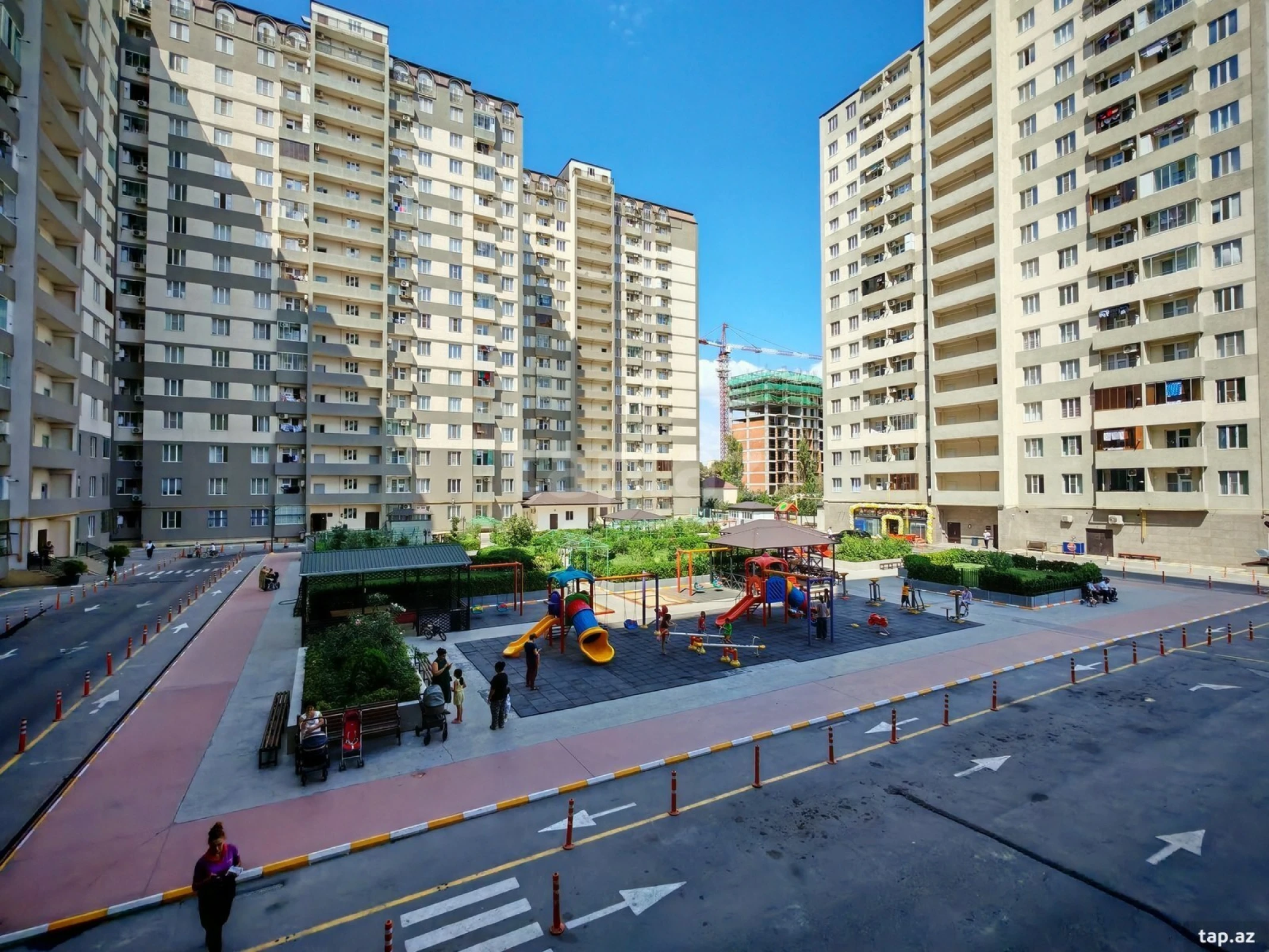 Satılır 3 otaqlı yeni tikili 87 m²