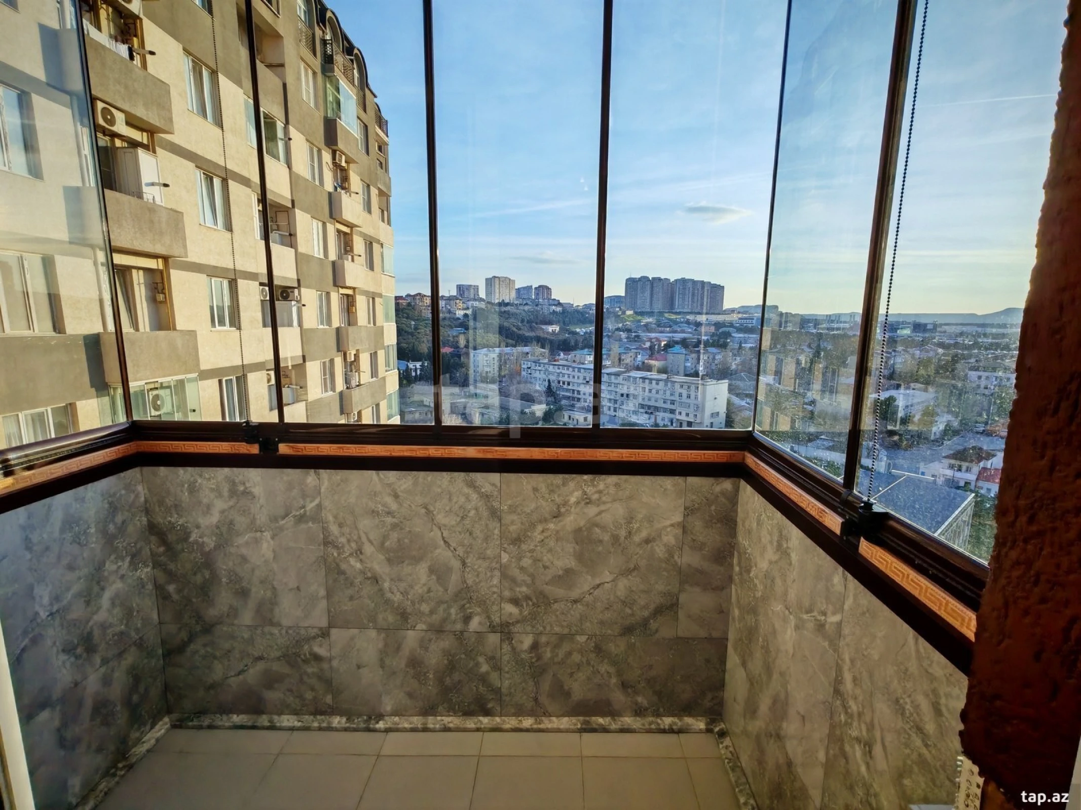 Satılır 3 otaqlı yeni tikili 87 m²