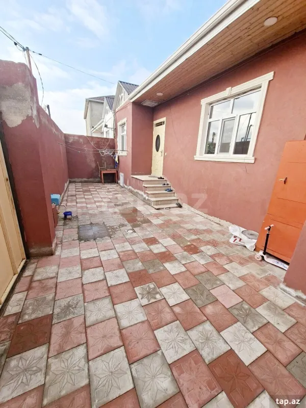 Satılır 3 otaqlı həyət evi