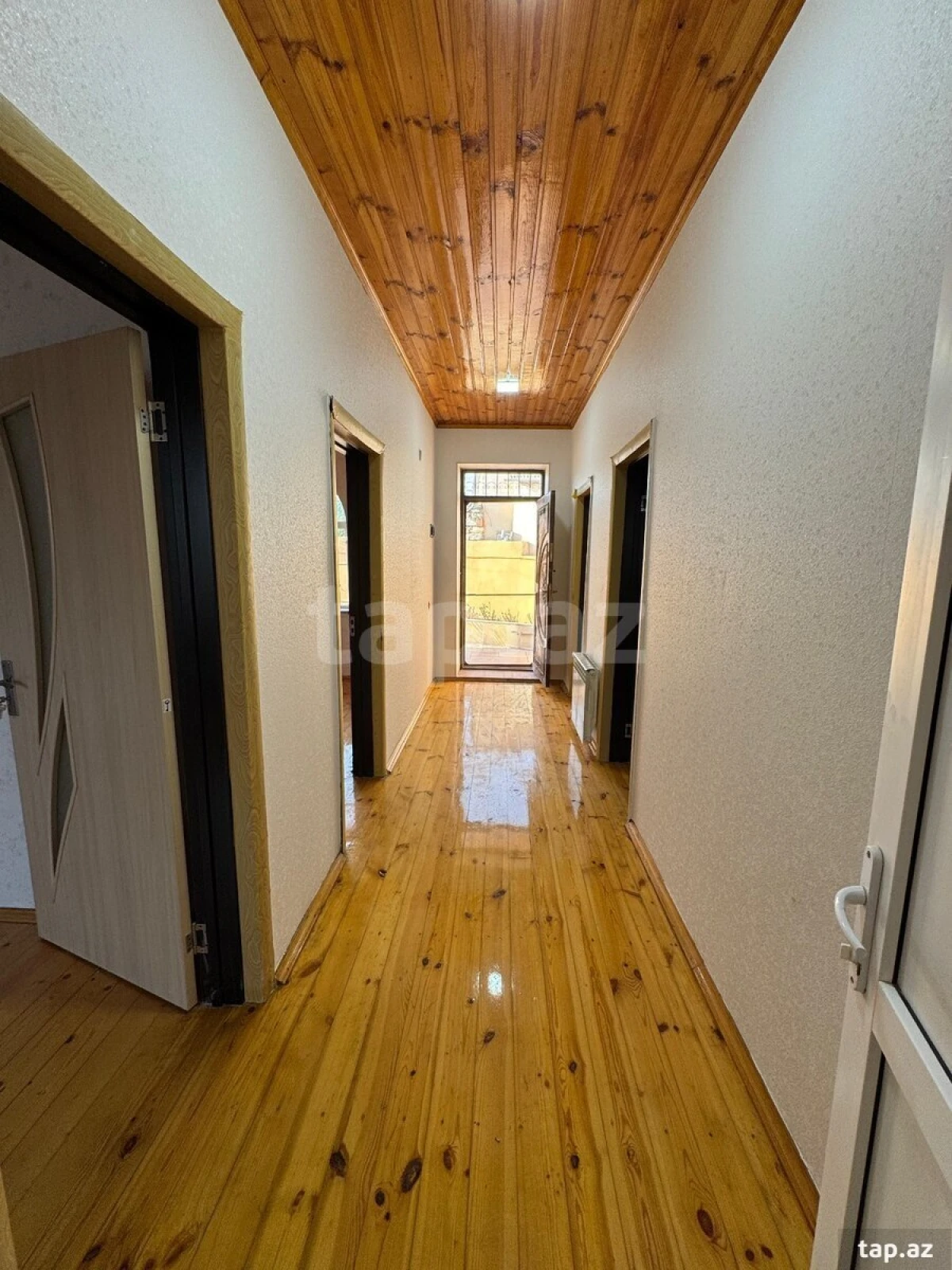 Satılır 3 otaqlı həyət evi