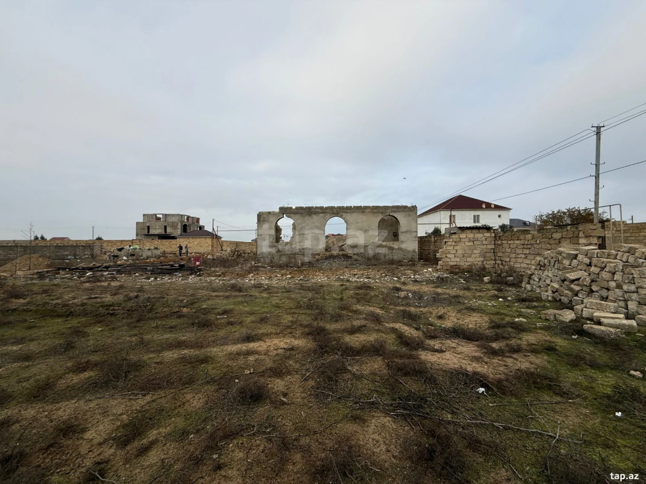 Satılır torpaq sahəsi