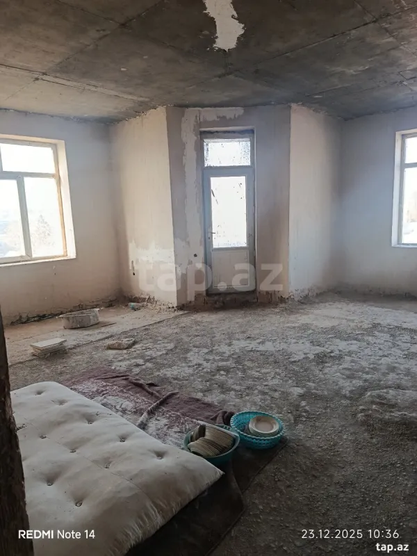 Satılır 4 otaqlı yeni tikili 147 m²