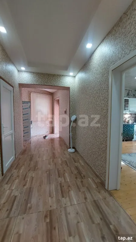 Satılır 4 otaqlı həyət evi