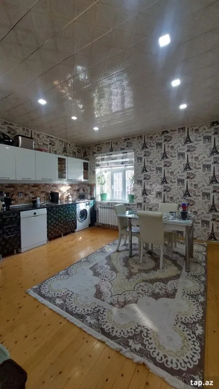 Satılır 4 otaqlı həyət evi