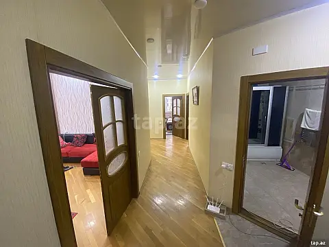 Kirayə verilir 3 otaqlı yeni tikili 100 m²