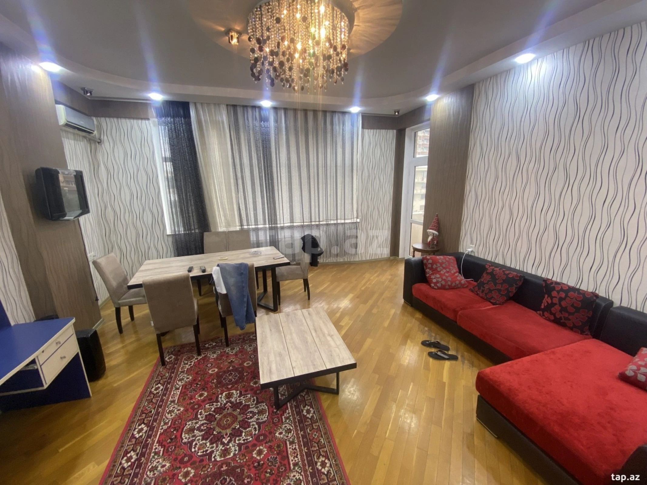 Kirayə verilir 3 otaqlı yeni tikili 100 m²