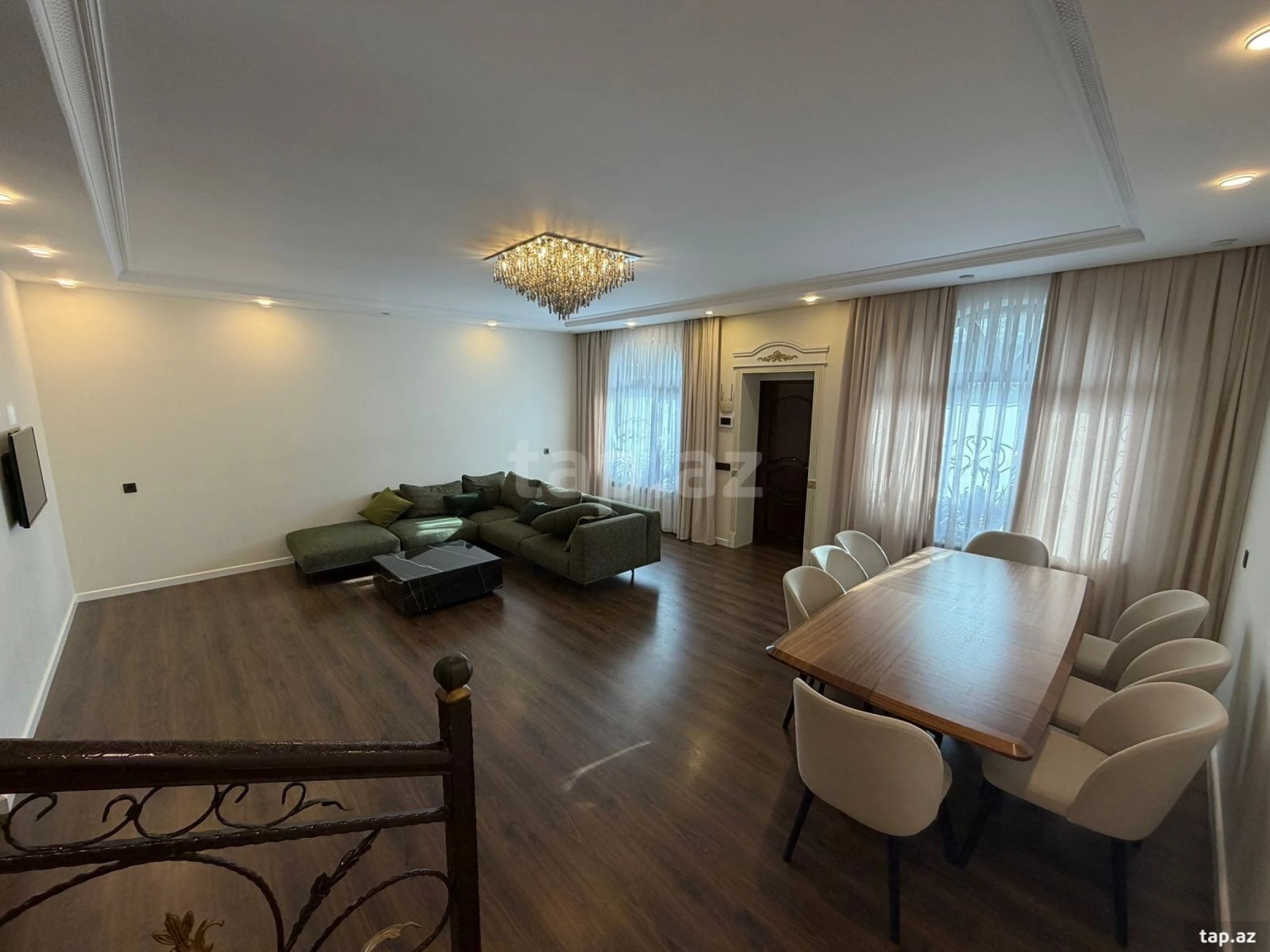 Satılır 4 otaqlı həyət evi