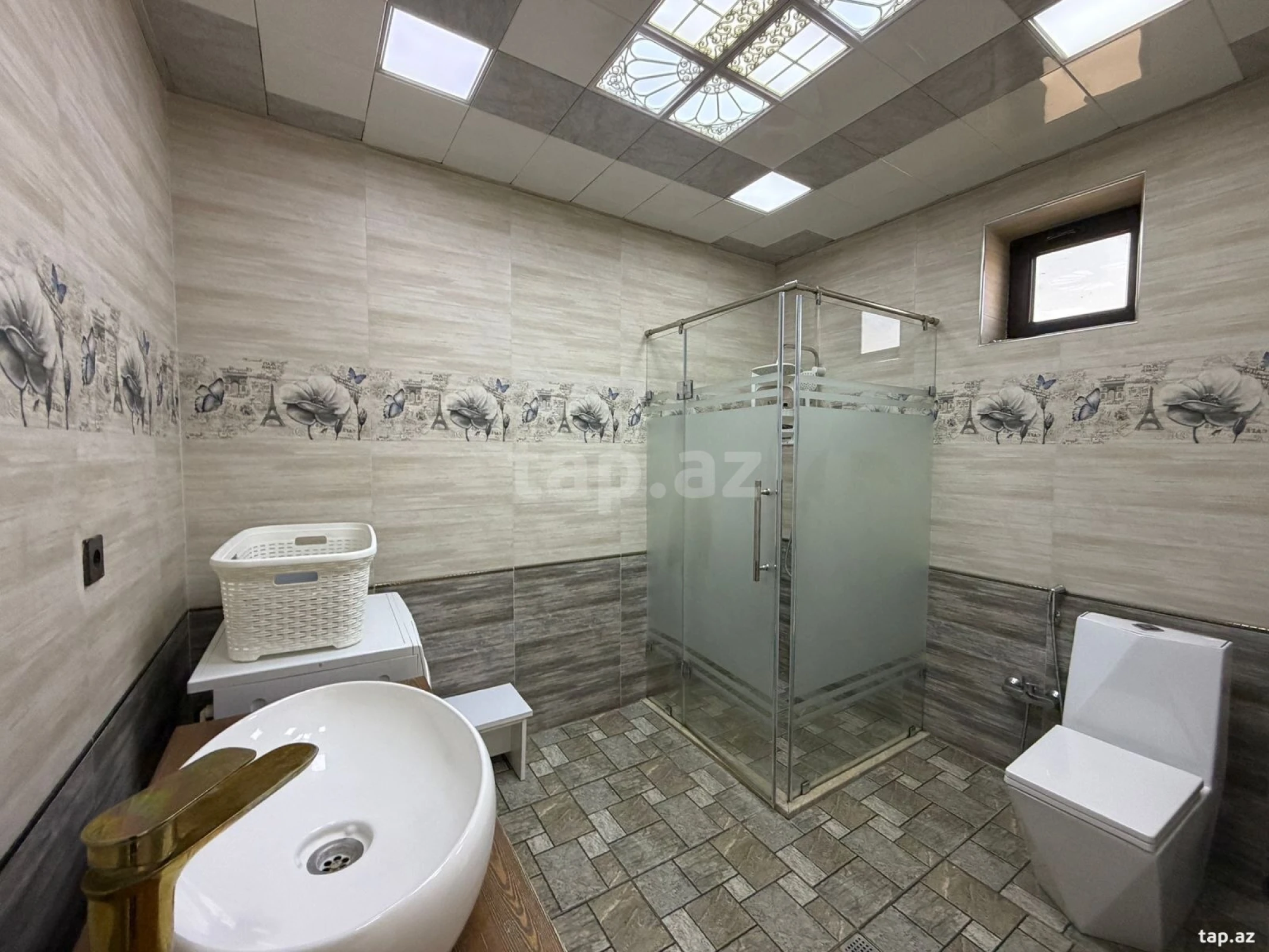 Satılır 4 otaqlı həyət evi