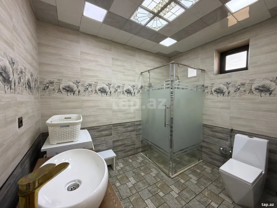 Satılır 4 otaqlı həyət evi