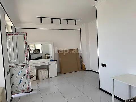 Satılır 2 otaqlı yeni tikili 73 m²