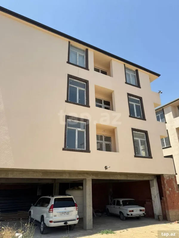 Satılır 2 otaqlı yeni tikili 73 m²