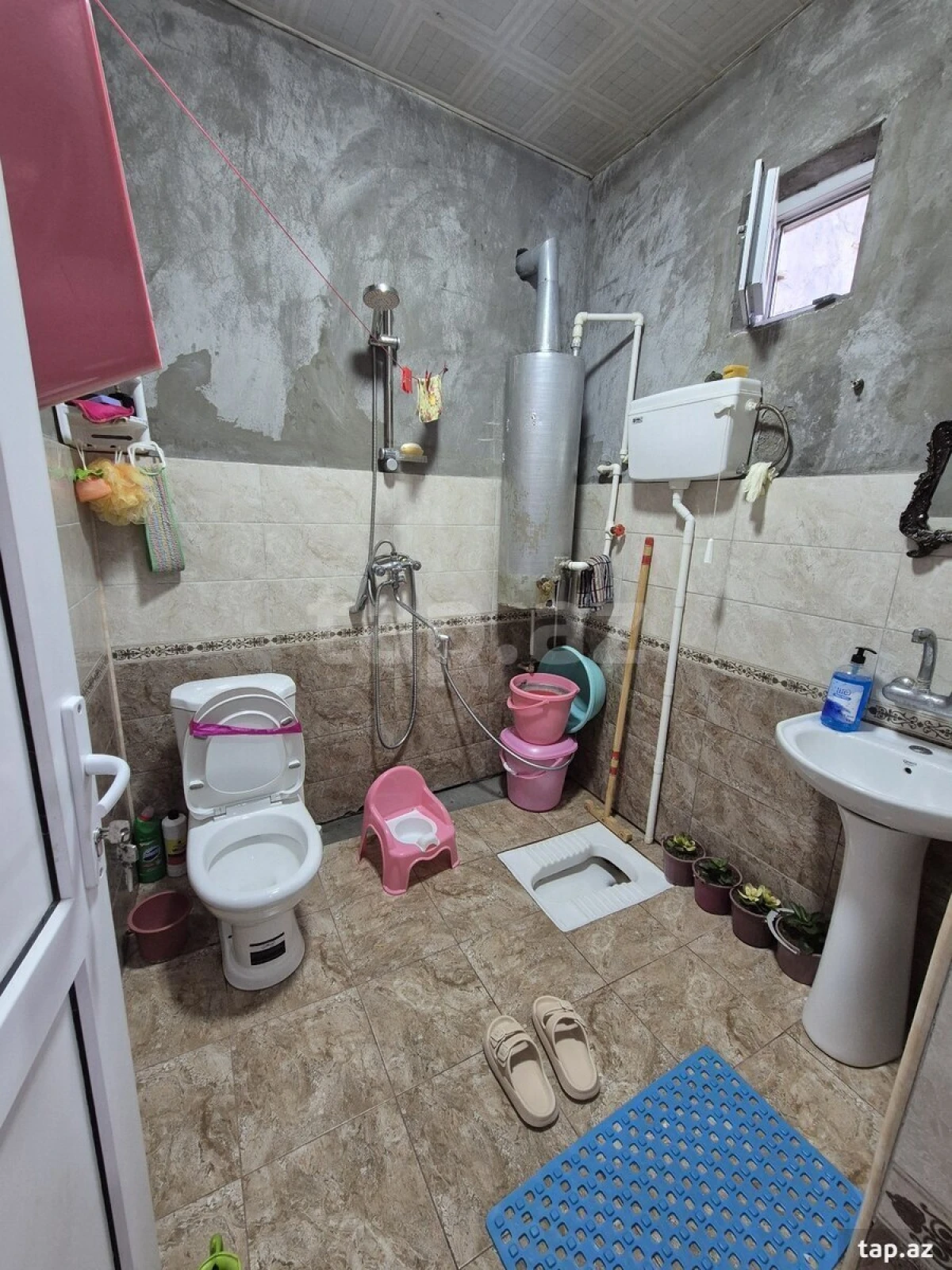 Satılır 2 otaqlı həyət evi
