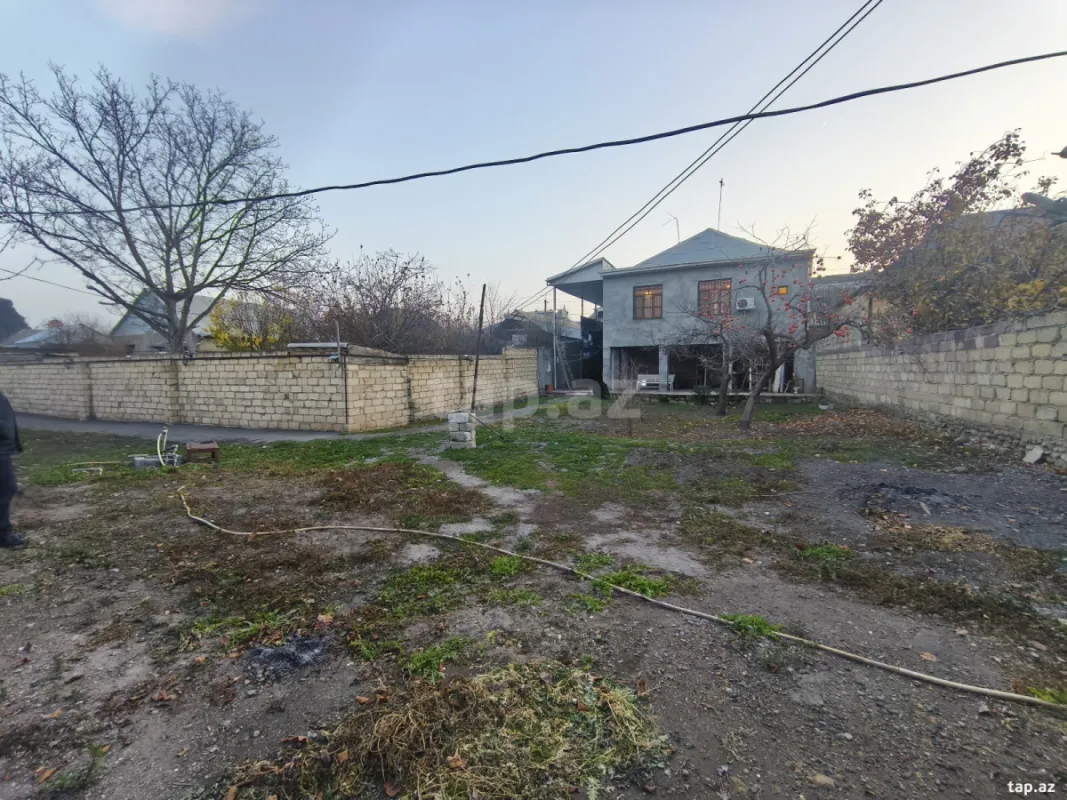 Satılır 3 otaqlı həyət evi