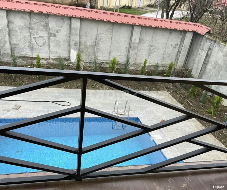 Kirayə verilir 3 otaqlı həyət evi 100 m²