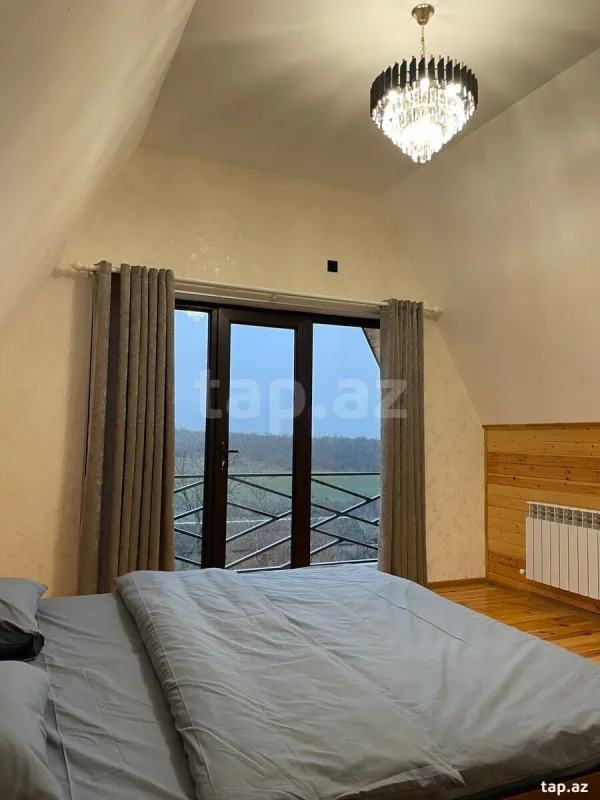 Kirayə verilir 3 otaqlı həyət evi 100 m²