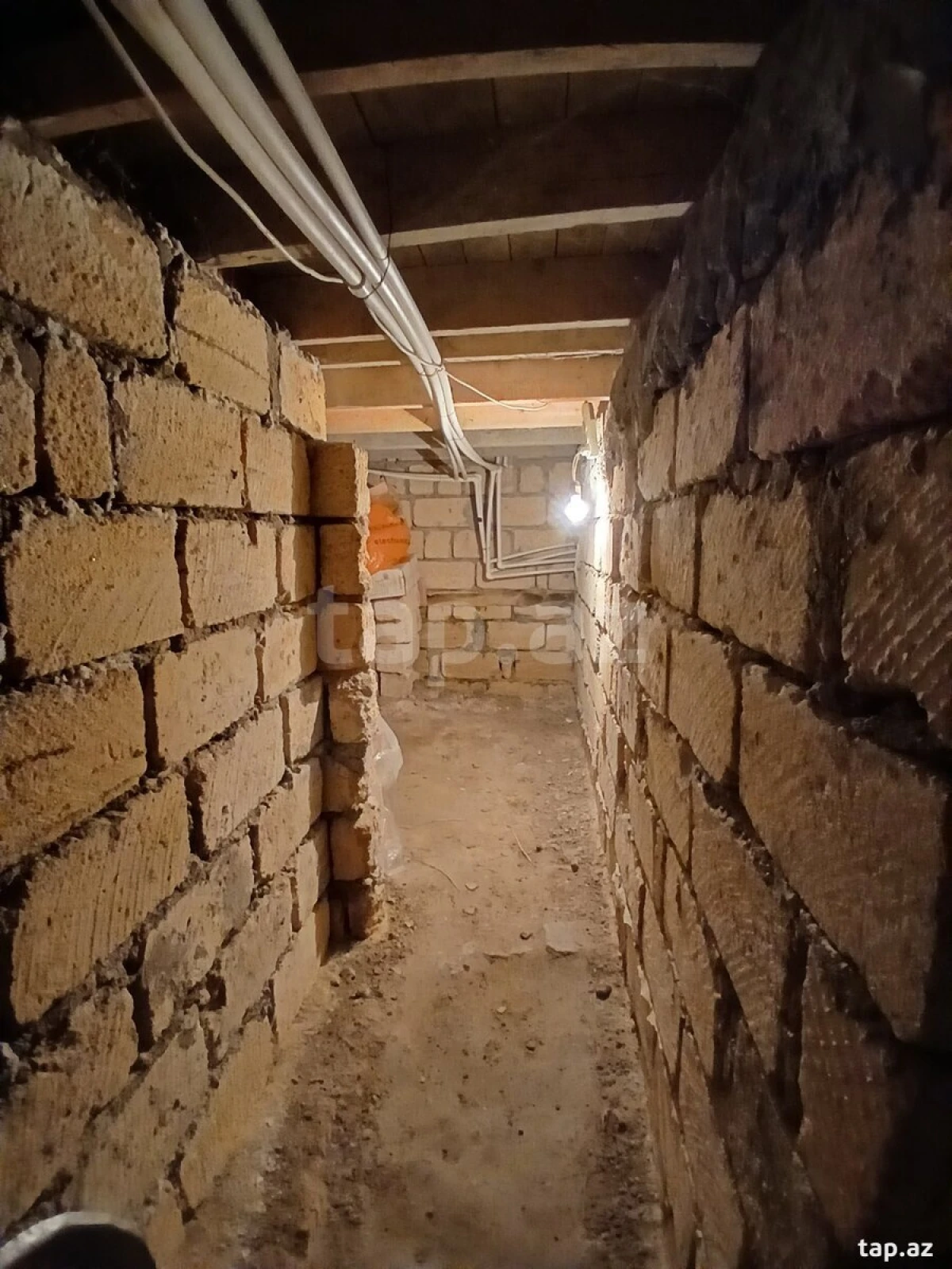 Satılır 3 otaqlı həyət evi