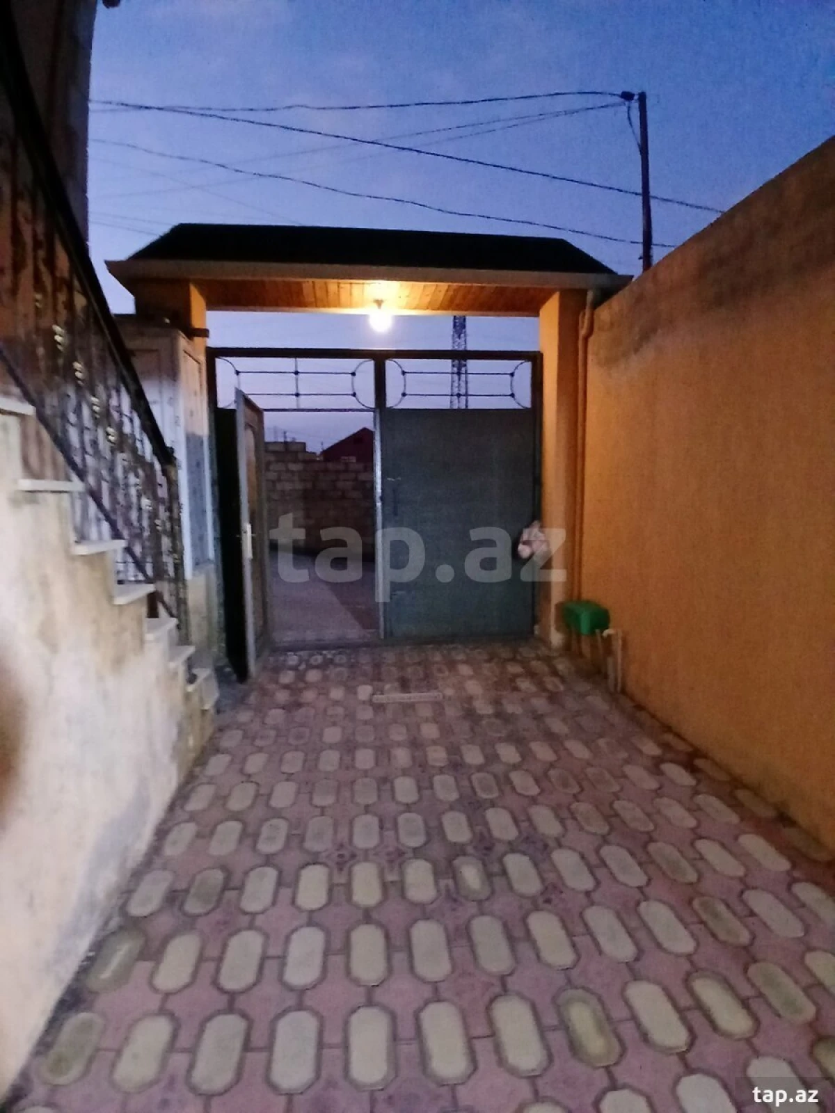 Satılır 3 otaqlı həyət evi