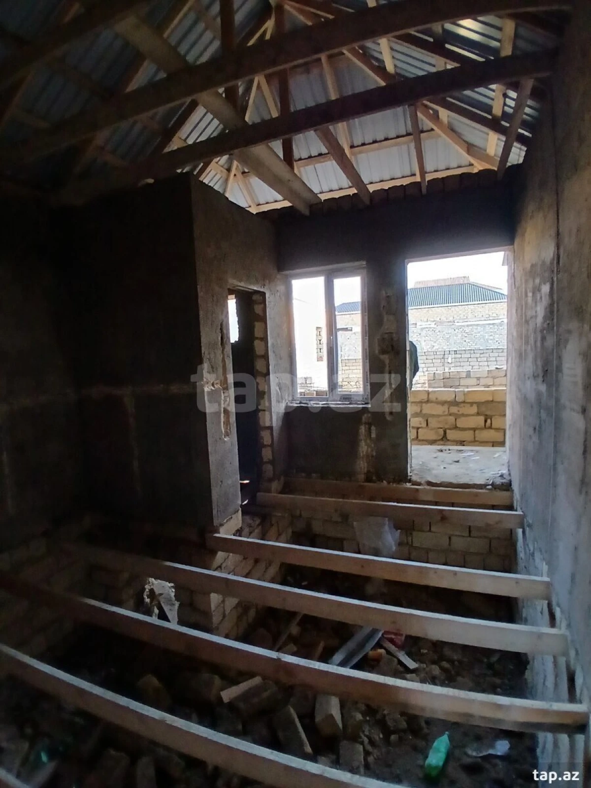 Satılır 2 otaqlı həyət evi 50 m²