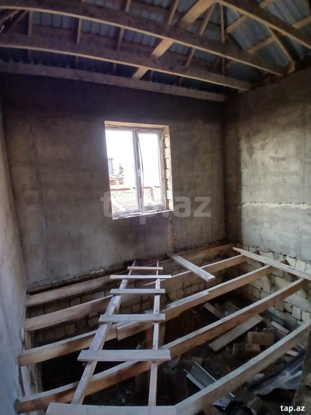 Satılır 2 otaqlı həyət evi 50 m²