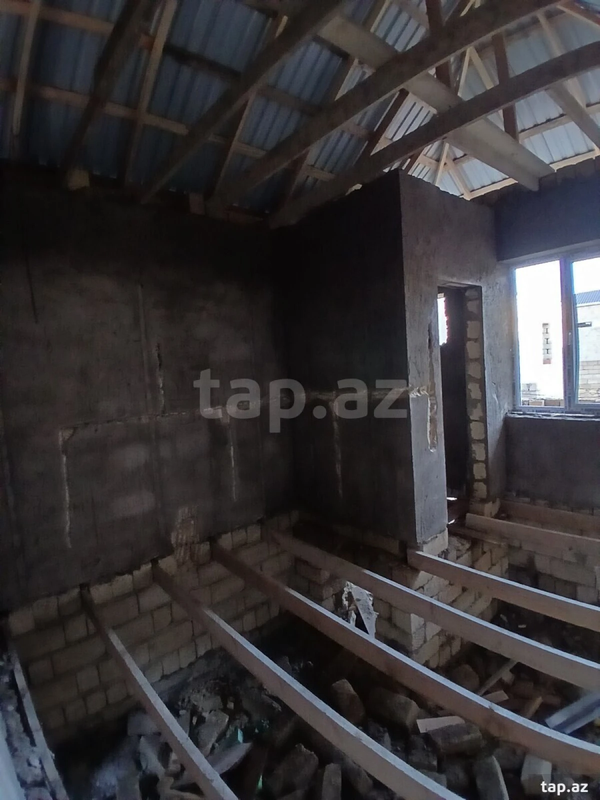 Satılır 2 otaqlı həyət evi 50 m²