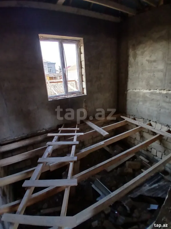 Satılır 2 otaqlı həyət evi 50 m²