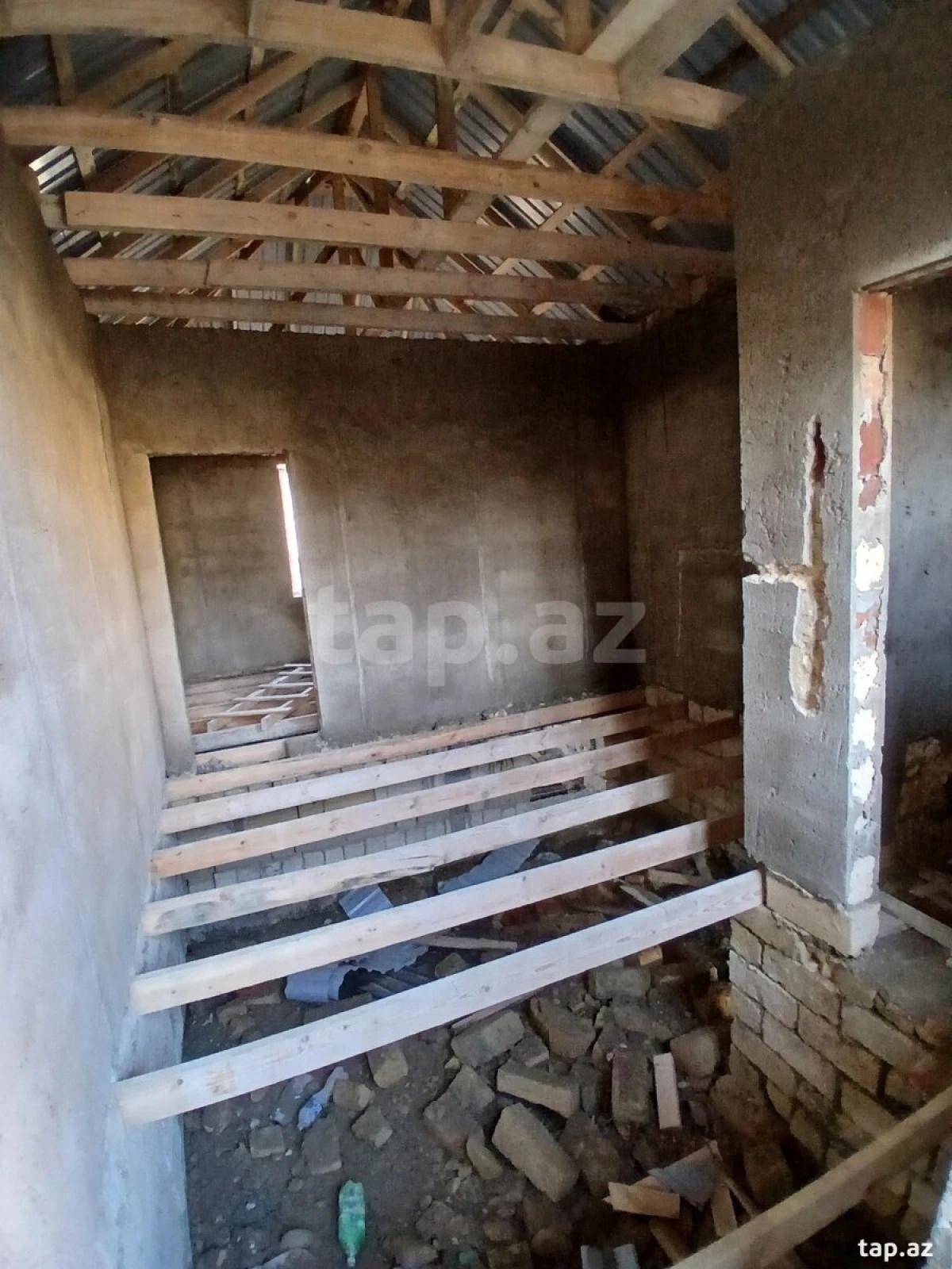 Satılır 2 otaqlı həyət evi 50 m²