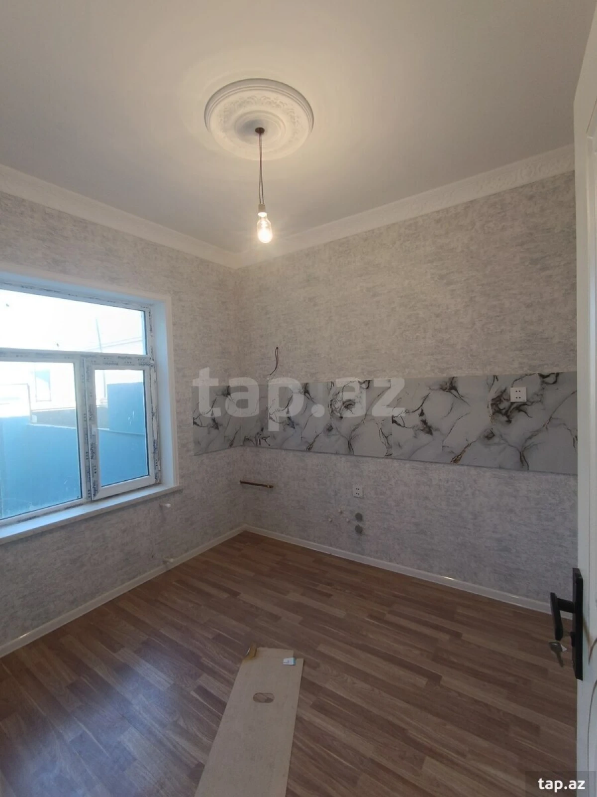 Satılır 3 otaqlı həyət evi